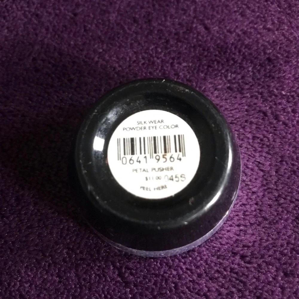 Victoria’s Secret silk eyeshadow